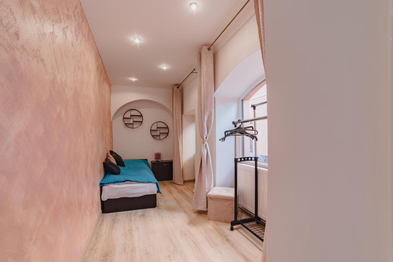 דירות בראשוב Old Town Studio מראה חיצוני תמונה